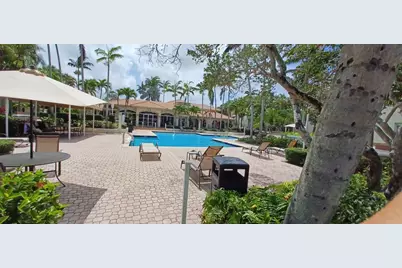 19111 Glenmoor Drive, West Palm Beach, FL 33409 - Photo 23