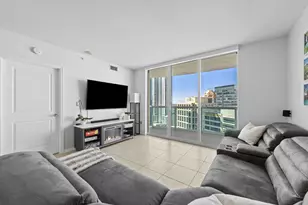 347 N New River Dr E, Fort Lauderdale, FL 33301 - Photo 7