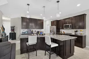 8347 Cadre Noir Rd, Lake Worth, FL 33467 - Photo 5