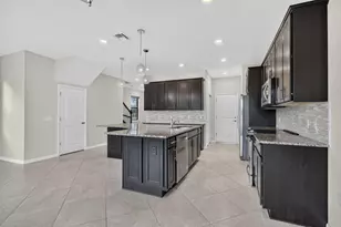 8347 Cadre Noir Rd, Lake Worth, FL 33467 - Photo 9