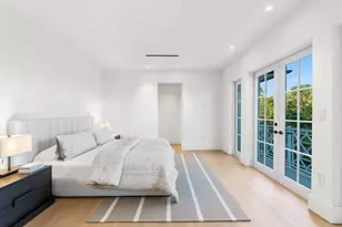 2219 E Ibis Isle Rd Road E, Palm Beach, FL 33480 - Photo 31