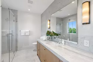2219 E Ibis Isle Rd Road E, Palm Beach, FL 33480 - Photo 39
