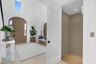 2219 E Ibis Isle Rd Road E, Palm Beach, FL 33480 - Photo 27