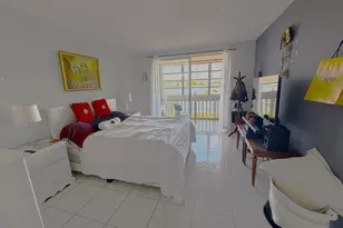 18555 NE 14th Ave, Miami, FL 33179 - Photo 3