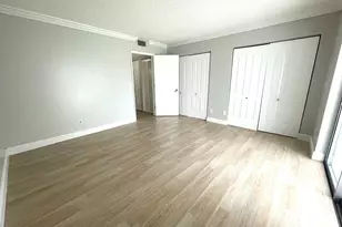 1811 Meadows Cir W, Boynton Beach, FL 33436 - Photo 15