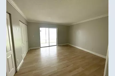 1811 Meadows Circle W, Boynton Beach, FL 33436 - Photo 13