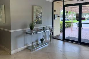 3050 N Palm Aire Dr, Pompano Beach, FL 33069 - Photo 17