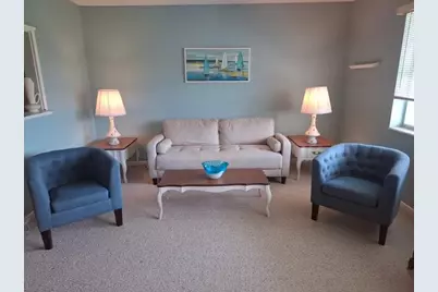 620 Horizon W #202, Boynton Beach, FL 33435 - Photo 5