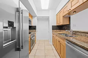 347 N New River Dr Dr E, Fort Lauderdale, FL 33301 - Photo 3