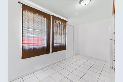 7904 SW 8th Street, North Lauderdale, FL 33068 - Photo 11