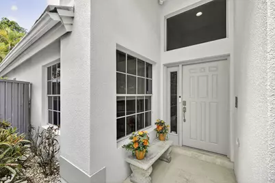 108 Eagleton Lane, Palm Beach Gardens, FL 33418 - Photo 7