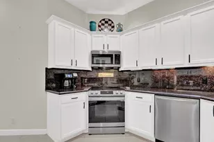 7064 Torrey Pines Cir, Port Saint Lucie, FL 34986 - Photo 19
