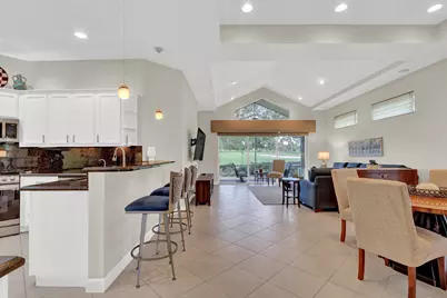 7064 Torrey Pines Circle, Port Saint Lucie, FL 34986 - Photo 9