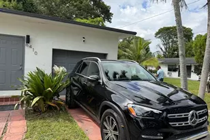 6410 NW Miami Ct, Miami, FL 33150 - Photo 1