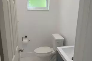 6410 NW Miami Ct, Miami, FL 33150 - Photo 25