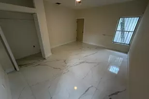 6410 NW Miami Ct, Miami, FL 33150 - Photo 13