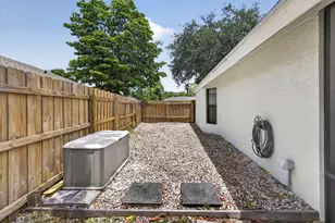 559 Azure Ave, Wellington, FL 33414 - Photo 49