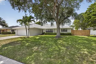 559 Azure Ave, Wellington, FL 33414 - Photo 1