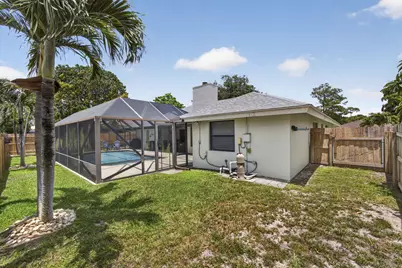 559 Azure Avenue, Wellington, FL 33414 - Photo 47