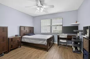 559 Azure Ave, Wellington, FL 33414 - Photo 29