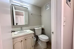92 Northampton E, West Palm Beach, FL 33417 - Photo 5