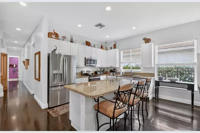 198 Bella Vista Way, Royal Palm Beach, FL 33411 - Photo 17