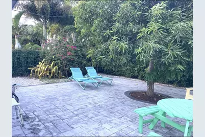 4580 NE 3rd Avenue, Oakland Park, FL 33334 - Photo 19