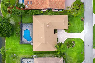 28 Marlwood Ln, Palm Beach Gardens, FL 33418 - Photo 33