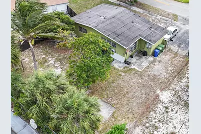 1706 NW 26th Avenue, Fort Lauderdale, FL 33311 - Photo 11