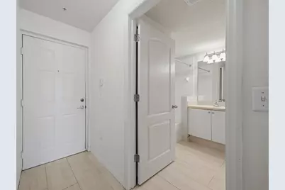 11041 Legacy Boulevard #103, Palm Beach Gardens, FL 33410 - Photo 5