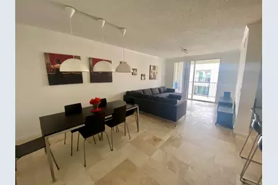 17100 N Bay Road #1911, Sunny Isles Beach, FL 33160 - Photo 3