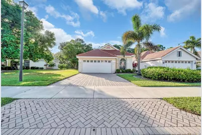 615 SW St Thomas Cove, Port Saint Lucie, FL 34986 - Photo 1
