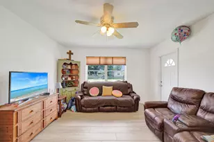 4111 SW 32nd Dr, West Park, FL 33023 - Photo 9