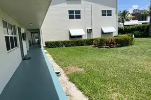 850 E Horizons E, Boynton Beach, FL 33435 - Photo 5