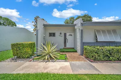 2347 N 37th Avenue, Hollywood, FL 33021 - Photo 1