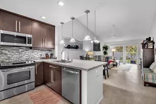 2347 N 37th Ave, Hollywood, FL 33021 - Photo 13