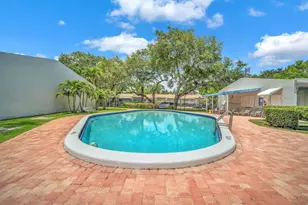 2347 N 37th Ave, Hollywood, FL 33021 - Photo 31