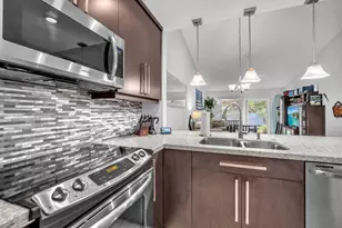 2347 N 37th Ave, Hollywood, FL 33021 - Photo 17