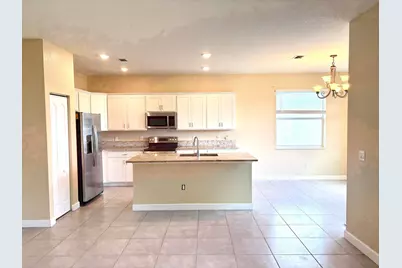 7962 NW Greenbank Circle, Port Saint Lucie, FL 34987 - Photo 3