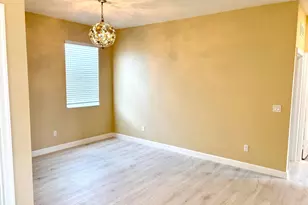 7962 NW Greenbank Cir, Port Saint Lucie, FL 34987 - Photo 9