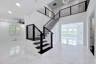 9508 Phipps Ln, Wellington, FL 33414 - Photo 11