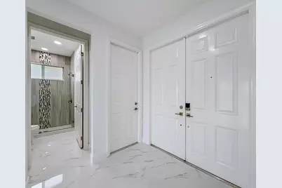 9508 Phipps Lane, Wellington, FL 33414 - Photo 9