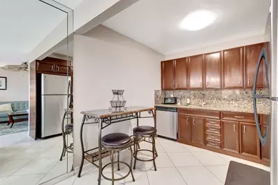 4049 Wolverton C, Boca Raton, FL 33434 - Photo 13