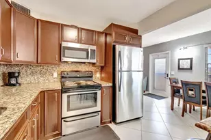 4049 Wolverton C, Boca Raton, FL 33434 - Photo 17