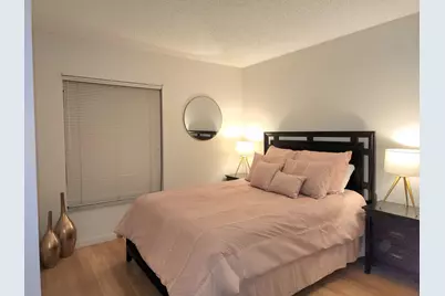 285 SE 10th Street #8a, Deerfield Beach, FL 33441 - Photo 15