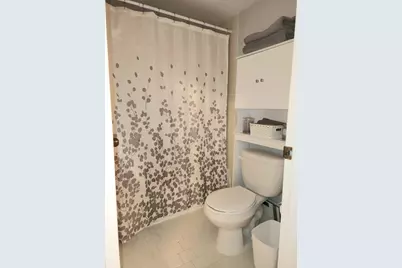 285 SE 10th Street #8a, Deerfield Beach, FL 33441 - Photo 17