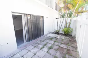 223 SE 11th Ave, Pompano Beach, FL 33060 - Photo 21