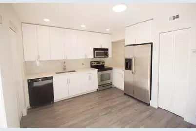 223 SE 11th Avenue #223, Pompano Beach, FL 33060 - Photo 7