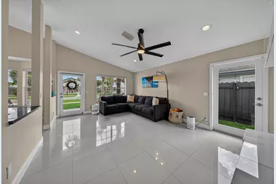 13560 SW 9th Court, Davie, FL 33325 - Photo 29