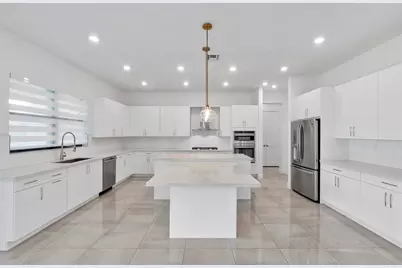 12745 Bayside Court, Parkland, FL 33076 - Photo 7